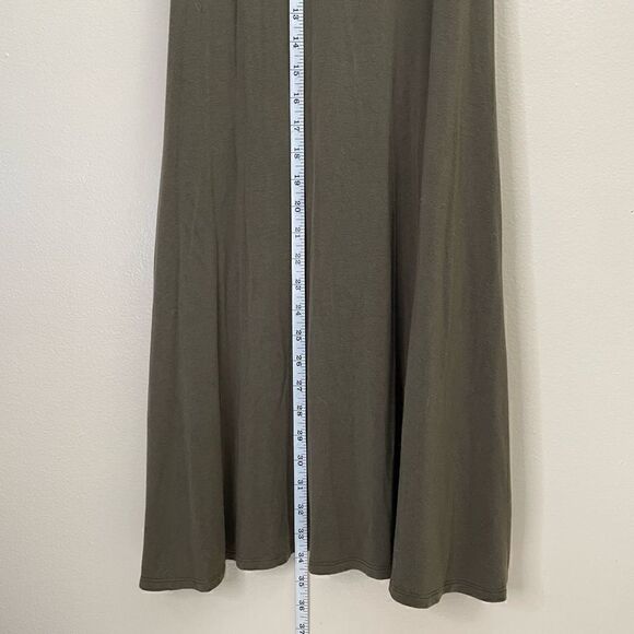 Socialite| Small | with Pockets| flowy|Dress - Picture 4 of 11